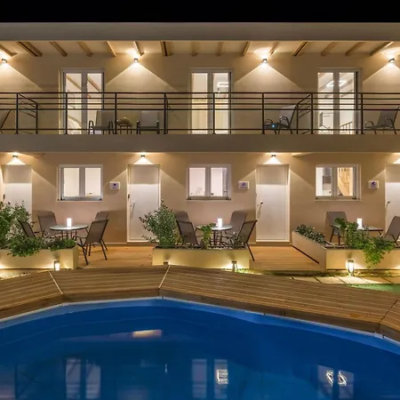 Homes Bluegreen - Beachfront, Pool, Garden And Bbq - Near Heraklion *