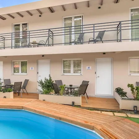 Homes Bluegreen - Beachfront, Pool, Garden And Bbq - Near Heraklion Feriehus